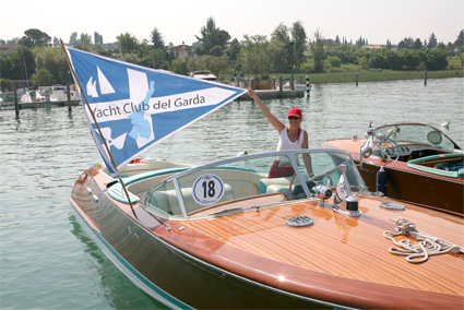 Le barche d’epoca tornano a Peschiera del Garda.