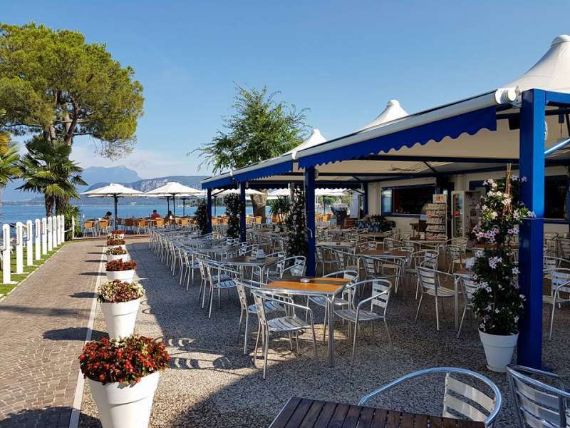 Restaurant Bar Lido Mirabello Beach In Bardolino Gardasee